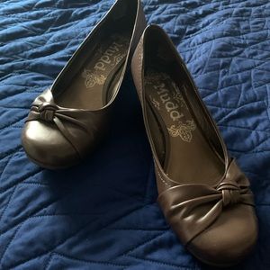 Women’s Mudd wedge heels